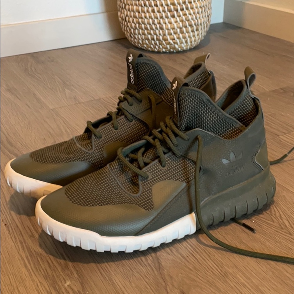 Adidas Tubular sz 12 Green